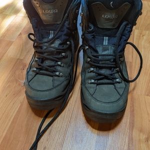 Men's Lowa hiking boots
